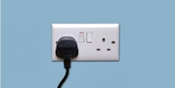 老婆用了這個(gè)方法，我家開關(guān)插座就再也沒壞過(guò)了